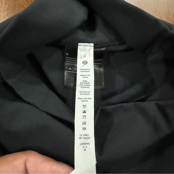 Lululemon Lunar New Year Wunder Under High-Rise Tight Leggings Size 4 - Picture 5 of 9
